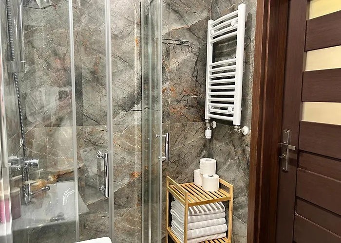Apartament 500 Metrow Do Zamku